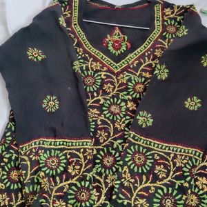 Short Kurta with Beautiful Thread Work