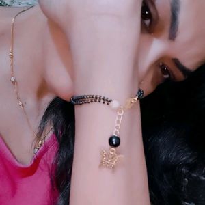 Hand Mangalsutra