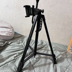 Tripod