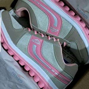 Grry And Pink Walking Shoes