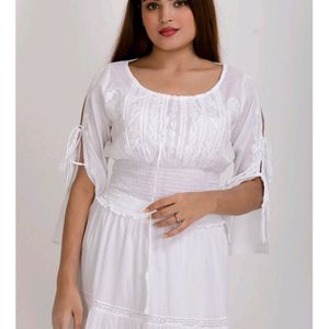 Chikankari Top