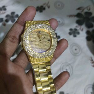 Analog Golden Watch