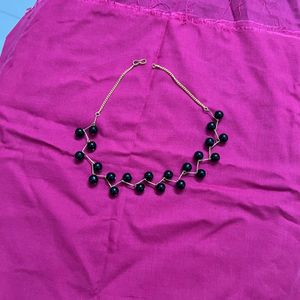 Black Pearl Choker