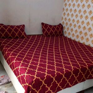 King Size Bedsheet With Pillow Covers