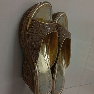 Women Sandals For Weddings