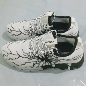 Bronax Men Casual Shoes (Off White)