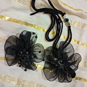 2  Stunning  Black Side Clip And 1 Cute Anklet Com