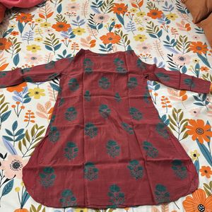 Short Maroon And green Kurti