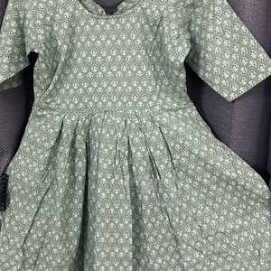 Green anarkali cotton kurti