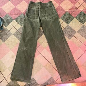 Grey-fade Straight-fit Women Jeans.