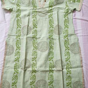 Light green straight kurta for women