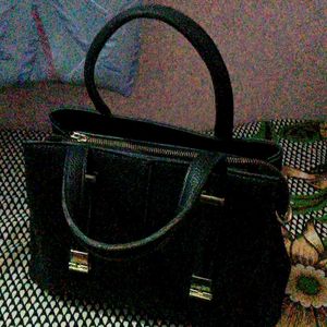 Blak Beutiful Formal Bag For Office