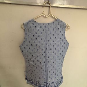 Worn Once Short Tunic With Flower Print On Linen