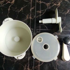 Manual Chapati Dough Maker