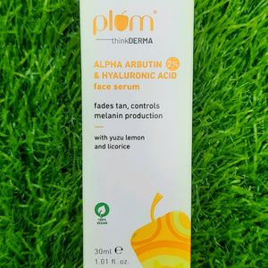 Plum Alpha arbutin2% & Hyaluronic Acid Face Serum