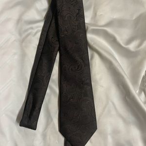 Brown Paisley Print Necktie