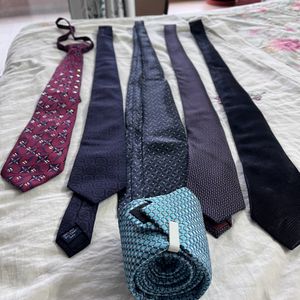 Tie