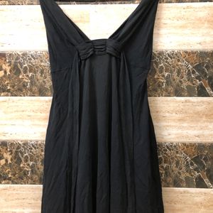 black polyester dress