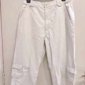 Beautiful Cargo Capri Pant