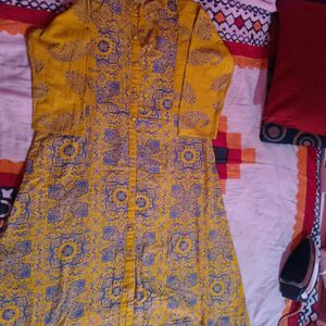 Price - 130 Rs Only🔥Long Anarkali Kurti Pack Of 2