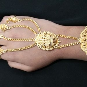 Bracelet With Four Finger Ring