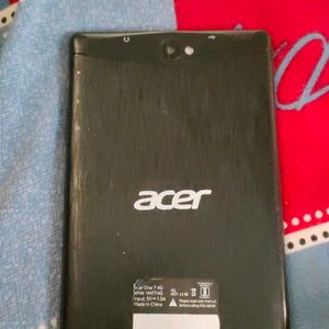 Acer one 7 4g