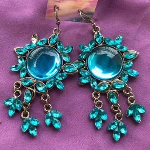 2 Set Of Earrings