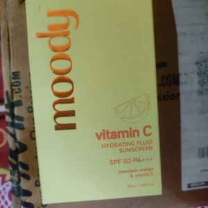 Moody Vitamin C Sunscreen