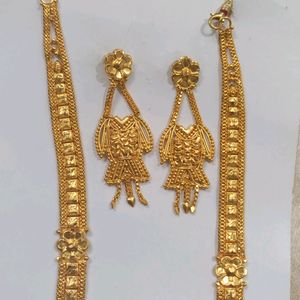 Gold Jewellery Set