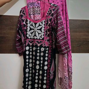 Winter Wear Embroidery Pazami Suit & woollen Stall