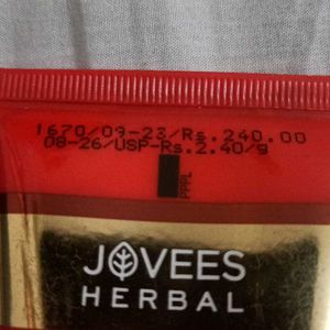 Jovees Herbal De tan face pack