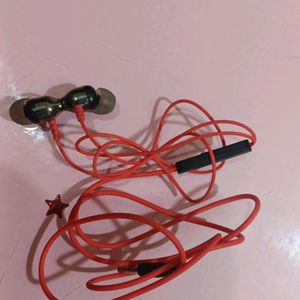 Boat ROCKERZ in earphone