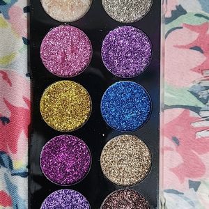 Gilter Eyeshadow..full Pigmentation