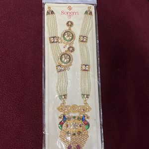 Brand New Necklace Set