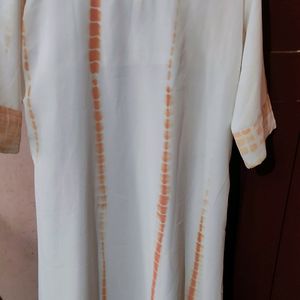 White Mirror Worked Kurta