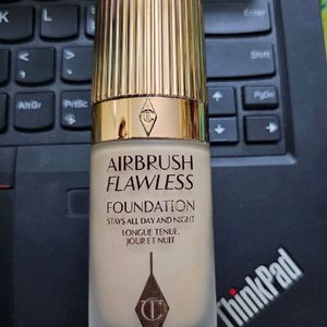 Charlotte Tilbury CT Airbrush Flawless Finish