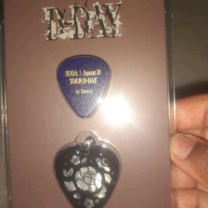 Suga Dday Tour Guitar Picks Offcial