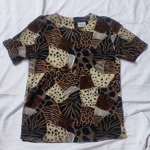 LEOPARD PRINT TOP