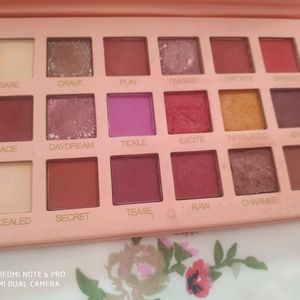 Nude Eyeshadow Palette