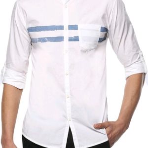 Spykar Men White Solid Slim Fit Casual Shirt