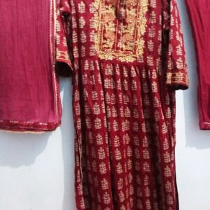 Beautiful Daily Wear Maroon Naira Kurti Set.