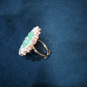 Immitation Ring With Pearl & Stones