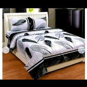 Feather Design Bedspread