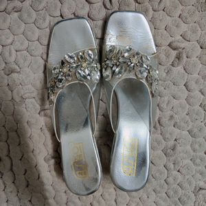 Transparent Footwear With Stones