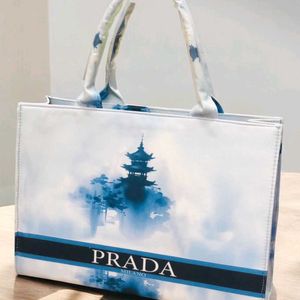 PREMIUM QUALITY DOLL PRINT TOTE BAG