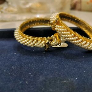 BANGLES FOR WOMEN