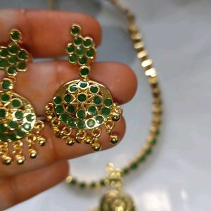 Green Traditional Model Gold Jewellery