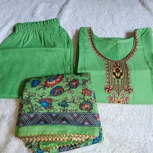 💚 Kurta Set With Dupatta