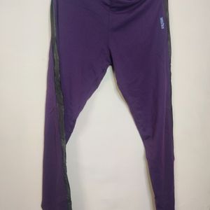 Wine Colour Gym Pant- Ankle Length