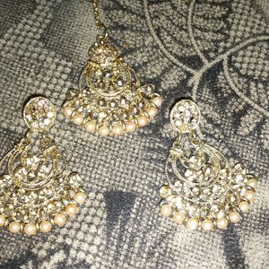 Earings With Teeka